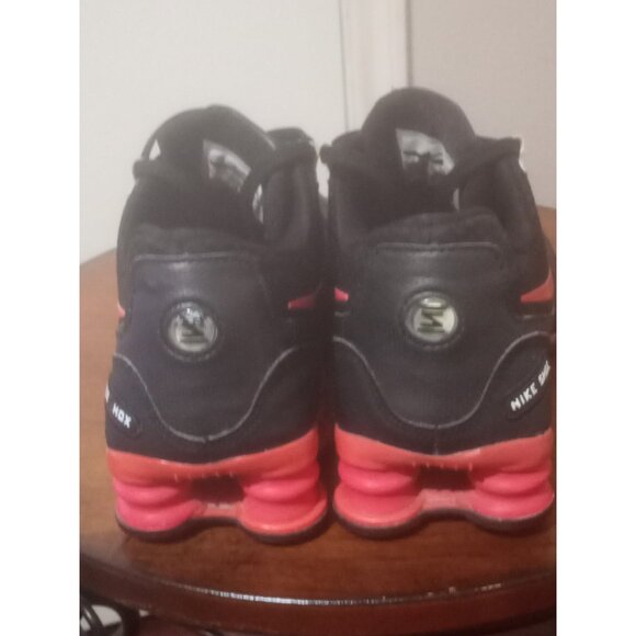 Nike Shox Avenue Womens Running Shoes Sneakers Black/Red 844131-003 Leather Sz 6 - Picture 10 of 13